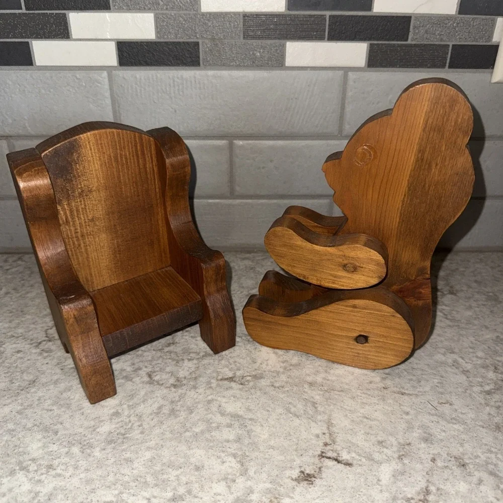 Vintage Wood Hanging Shelf Chair & Bear Brown Farmhouse Cottage Decor READ